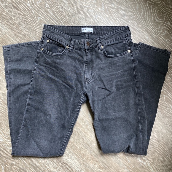 Zara Split Jeans - Picture 2 of 6